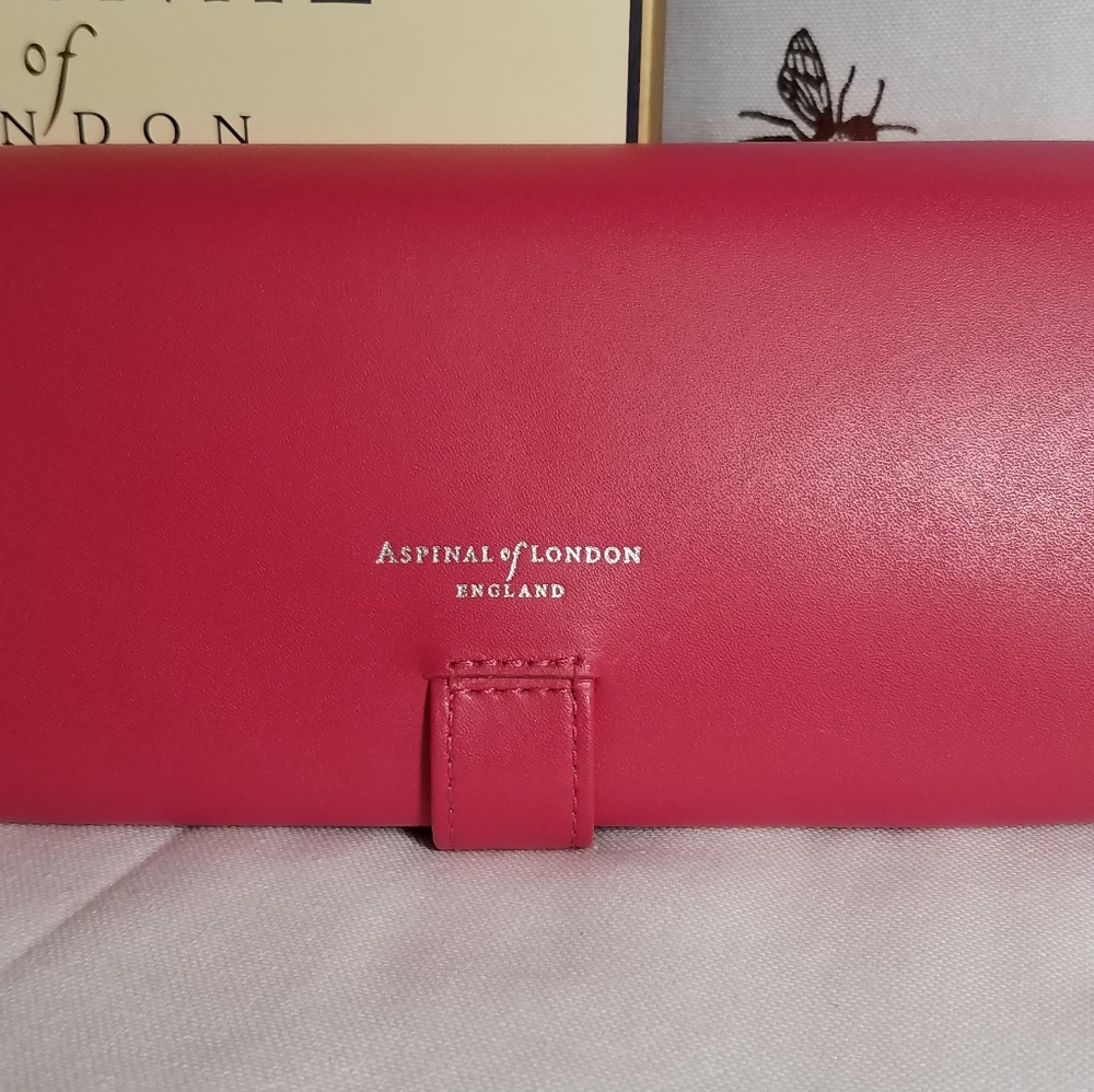 NWOT ASPINAL OF LONDON LEATHER WALLET